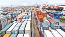 Three ships depart Ctg port sans 1,400 TEUs containers 