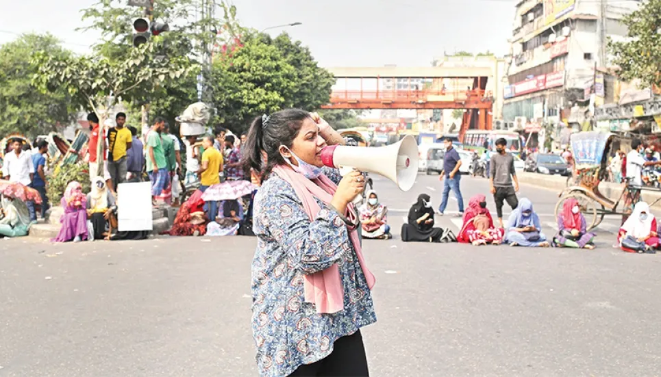 Students’ protest at Nilkhet triggers gridlock