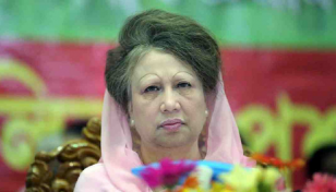 Over 2,500 pro-BNP journalists demand Khaleda’s treatment abroad