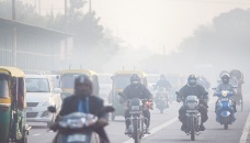 Delhi’s choked roads worsen India’s toxic smog crisis 