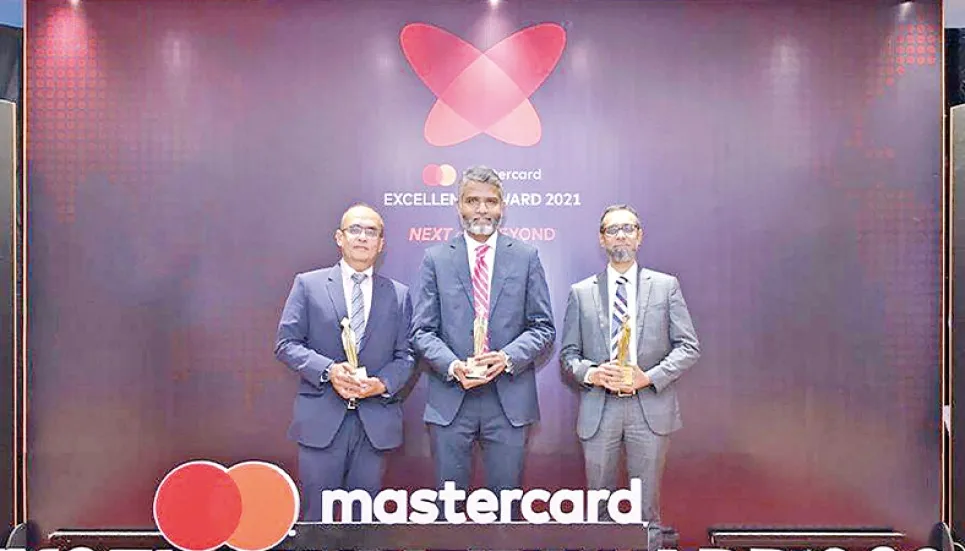 StanChart gets 3 awards