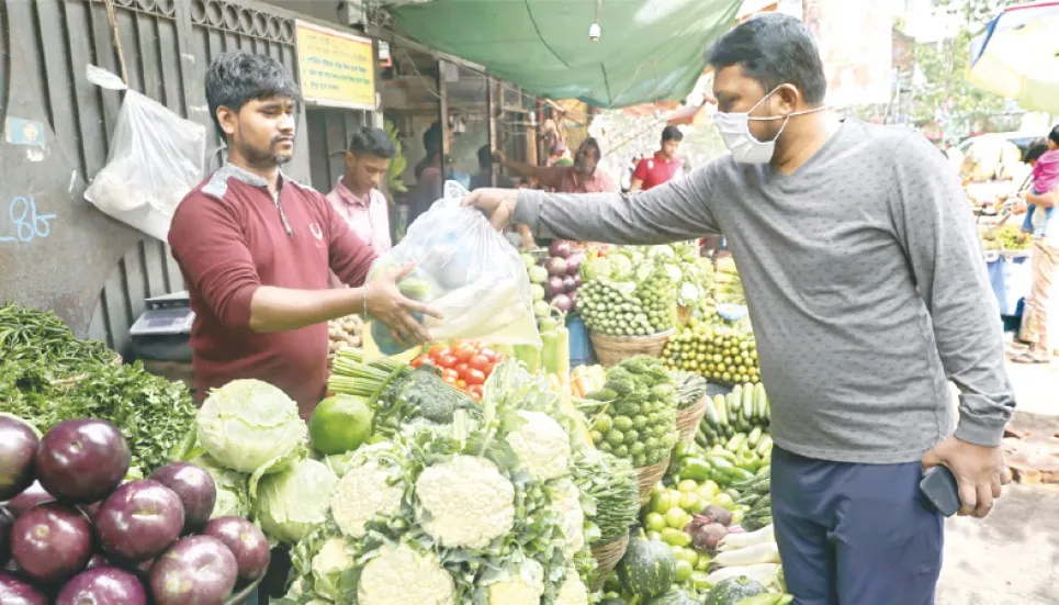 Vegetable price decline relieves low-income consumers 