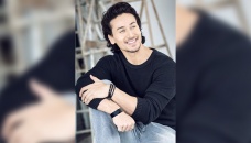 Tiger Shroff recreates Hrithik’s ‘You are my Sonia’ 