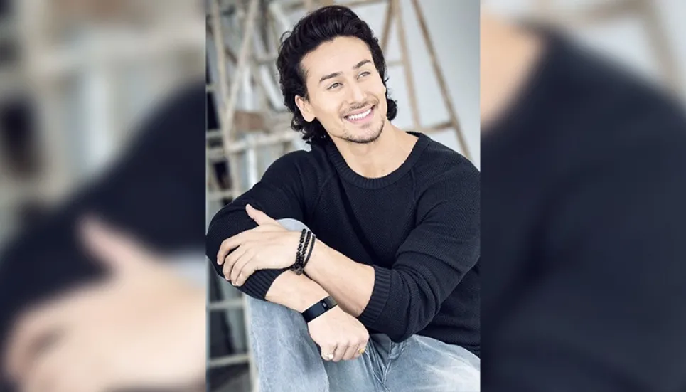 Tiger Shroff recreates Hrithik’s ‘You are my Sonia’ 