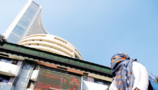 Indian shares end higher on upbeat global cues