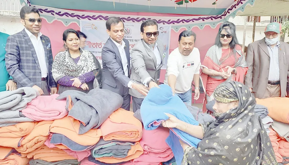 CIS-BCCI distributes blankets