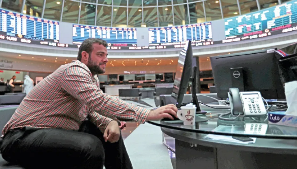 UAE bourses end higher on financial, telecom rise 