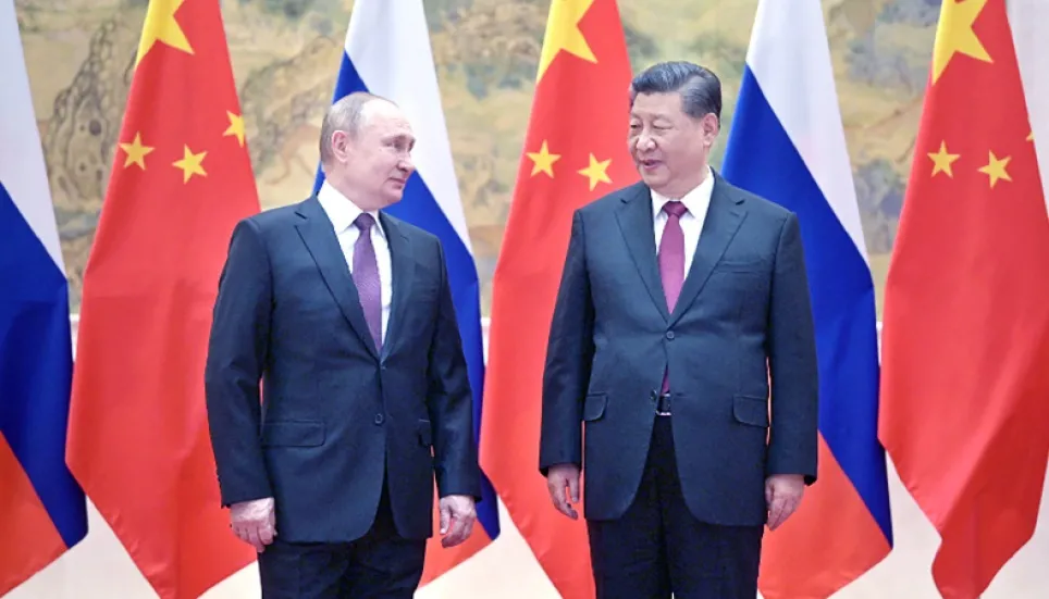 Xi meets Putin as tensions rise with West 