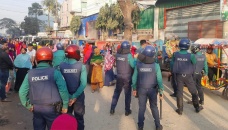 RMG workers clash with police, 20 injured