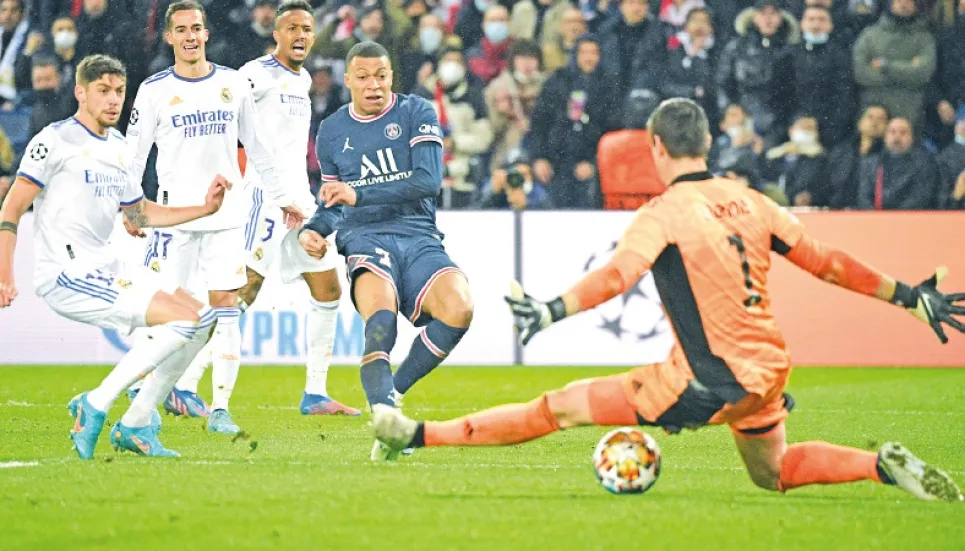 Mbappe strikes late to give PSG edge over Real Madrid 