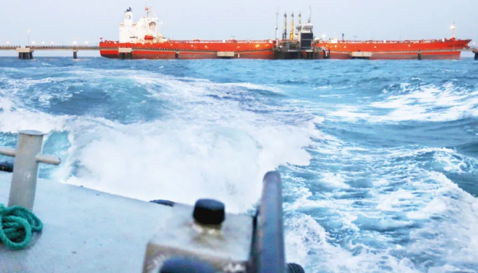 Distressed Venezuelan oil cargo discharging in Asia 