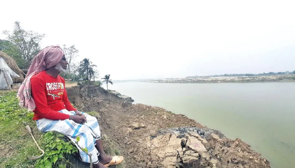 Garai River erosion leaves many homeless in Jhenaidah 