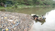 Plastic pollution cuts power in DR Congo