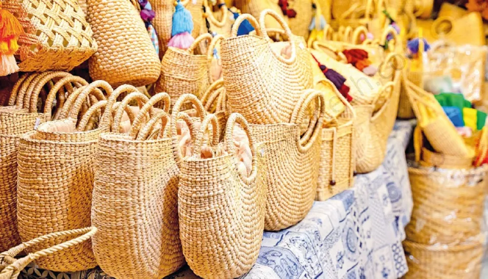 Diversifying jute products 