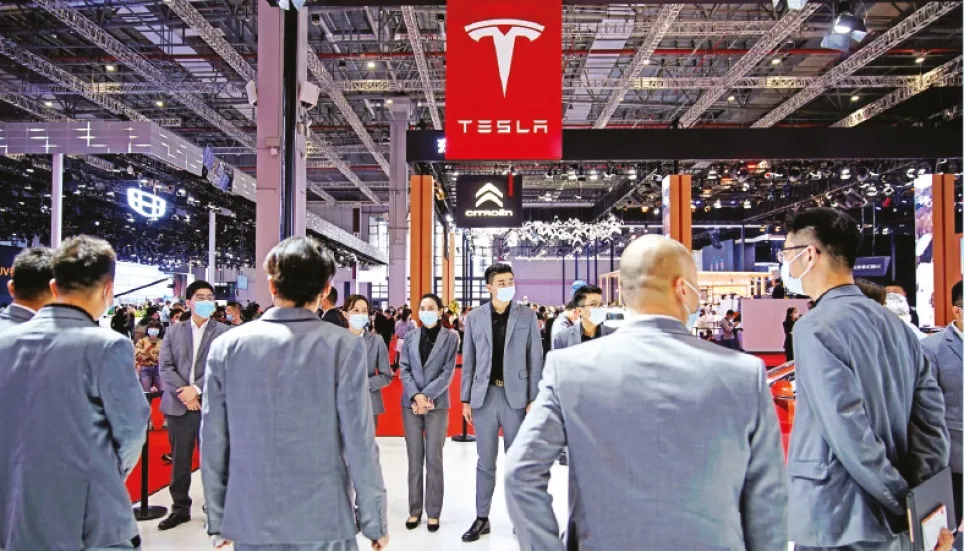 Tesla targets pre-lockdown output in Shanghai by mid-May 