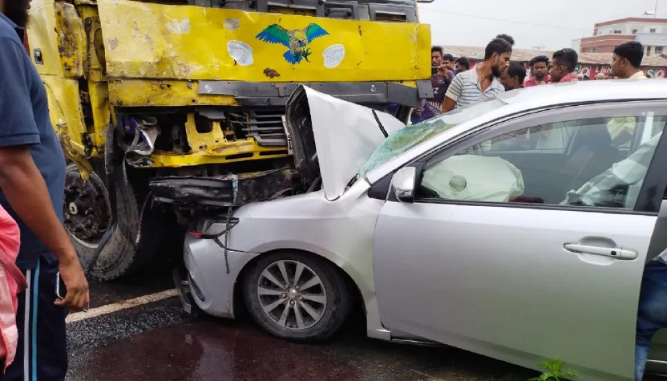 Road accidents kill 415 in March in country: BRTA