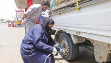 Saudi women move from behind wheel to under the hood 