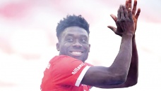 Davies to donate WC earnings to charity 