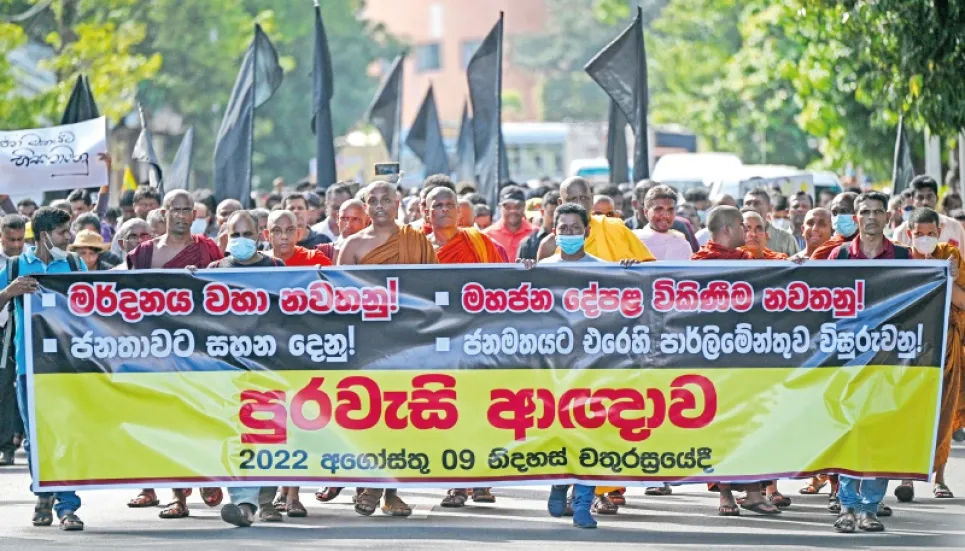 Crisis-hit Sri Lanka warns of record 8% economic contraction 