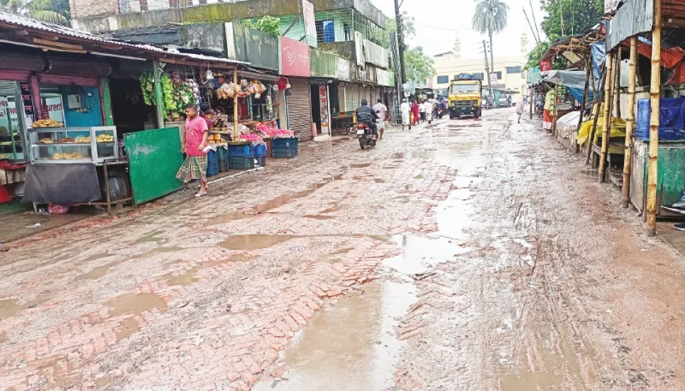 Road to Burimari land port in dire straits 