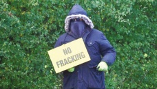 UK government lifts energy fracking ban in England 