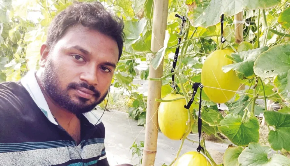 Engineer’s melon farm inspires local farmers 