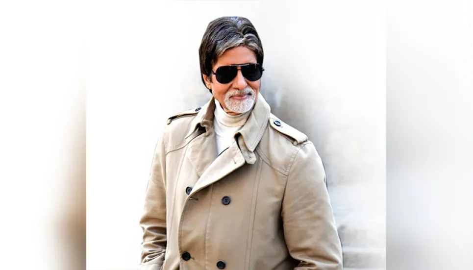 Amitabh hospitalised after leg injury during shoot 