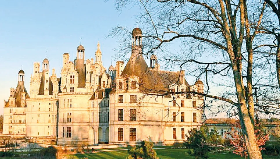 French chateaux brace for huge winter heating bills 