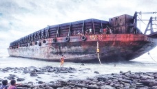 Unmanned barge washes ashore on St Martin’s