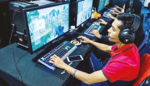 eSports: How to build a career in online multiplayer gaming 