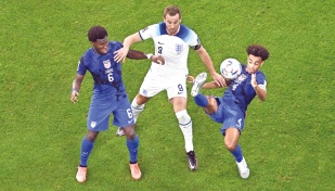 USA frustrates England to remain unbeaten 