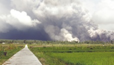 Indonesia’s Mount Semeru volcano erupts, top alert status triggered 