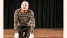 Nithor to stage mime show today 
