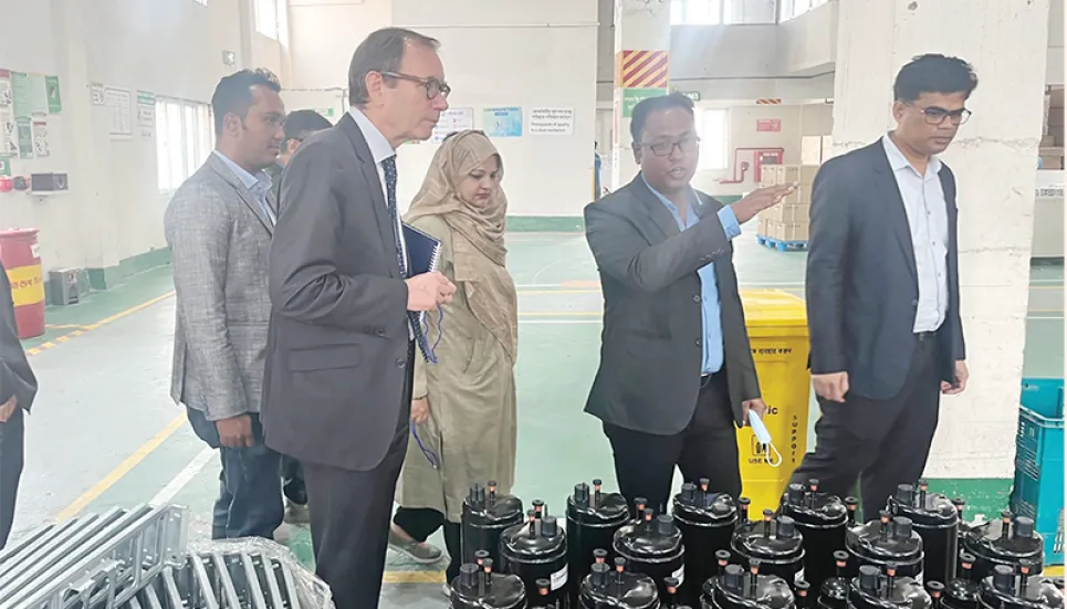 UK envoy visits PRAN-RFL industrial park in Narsingdi