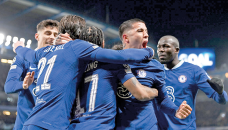 Chelsea see off Dortmund to reach UCL quarters