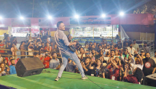 Bangla Five rocks Spring Fest with new songs