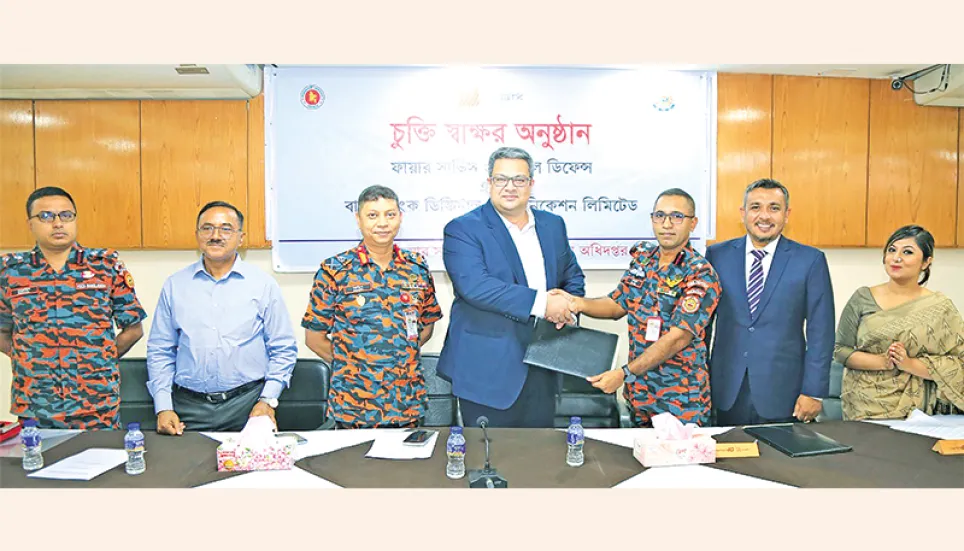 Banglalink to provide digital services to fire department