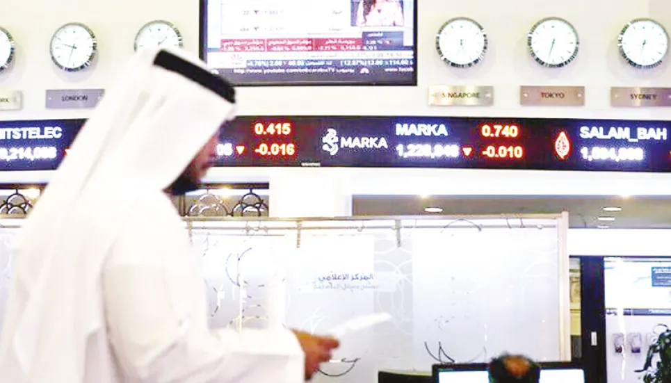 Saudi bourse gains amid strong oil prices; Egypt falls