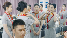 Chinese airlines swamped with cabin crew applicants