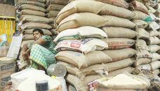 Rice prices fall at wholesale, no impact on retail market yet