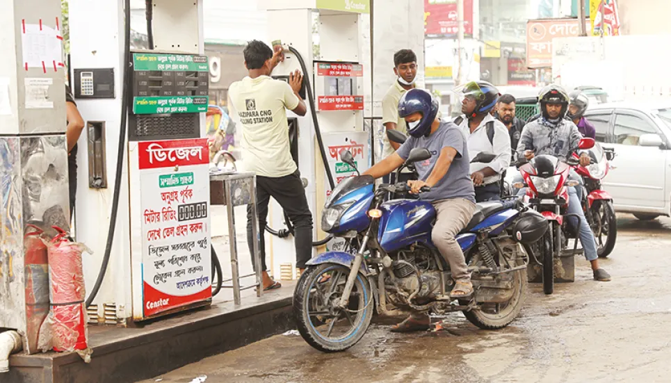 IMF restresses automated fuel pricing for Bangladesh