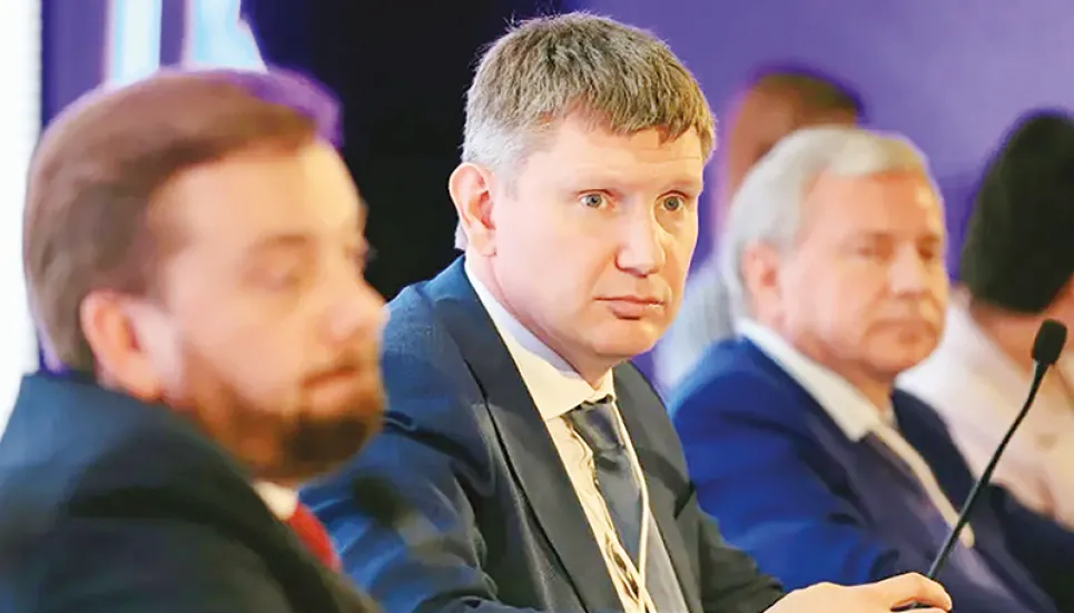 Russia makes play for Gulf money