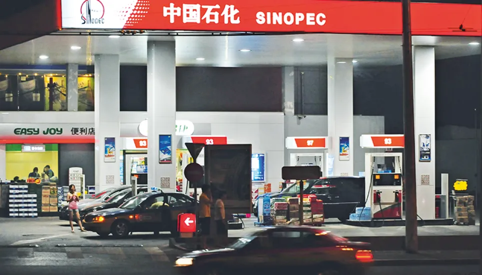 Sinopec signs deal to enter Sri Lanka retail fuel market