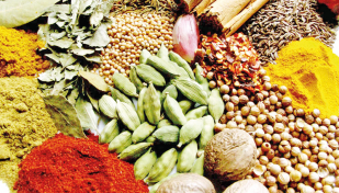 Spice prices still high in Chattogram