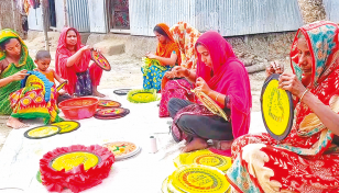 ‘Nakshi Pakha’ becomes boon for poor women