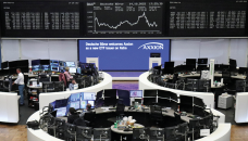 Global shares stall as bond markets reprice rate expectations