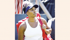 Venus Williams fades against teenager Naef on comeback