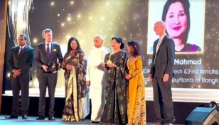 Parveen Mahmud wins Top 50 Women Global Awards