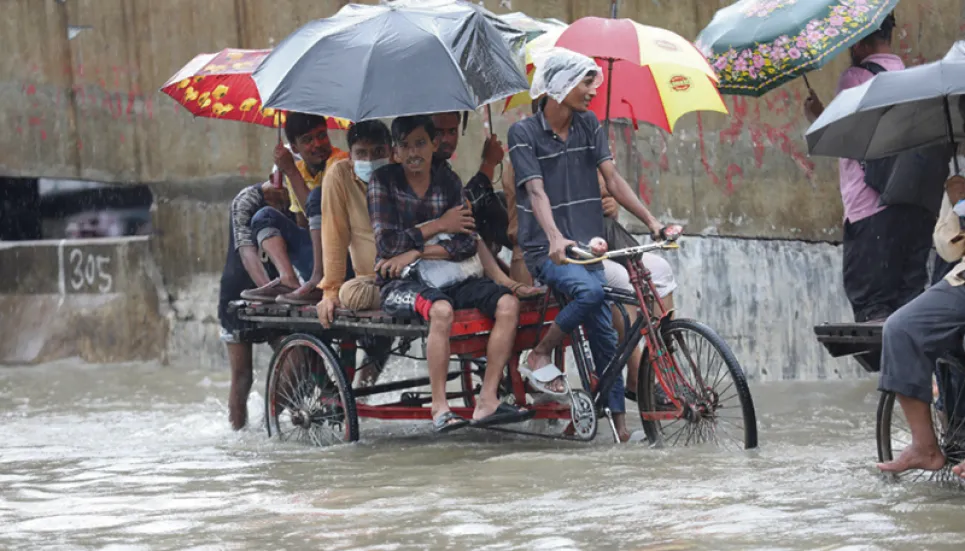 Ctg Port struggles as waterlogging turns severe