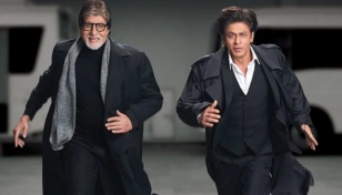 Shah Rukh to share screen with Amitabh Bachchan after 17 years